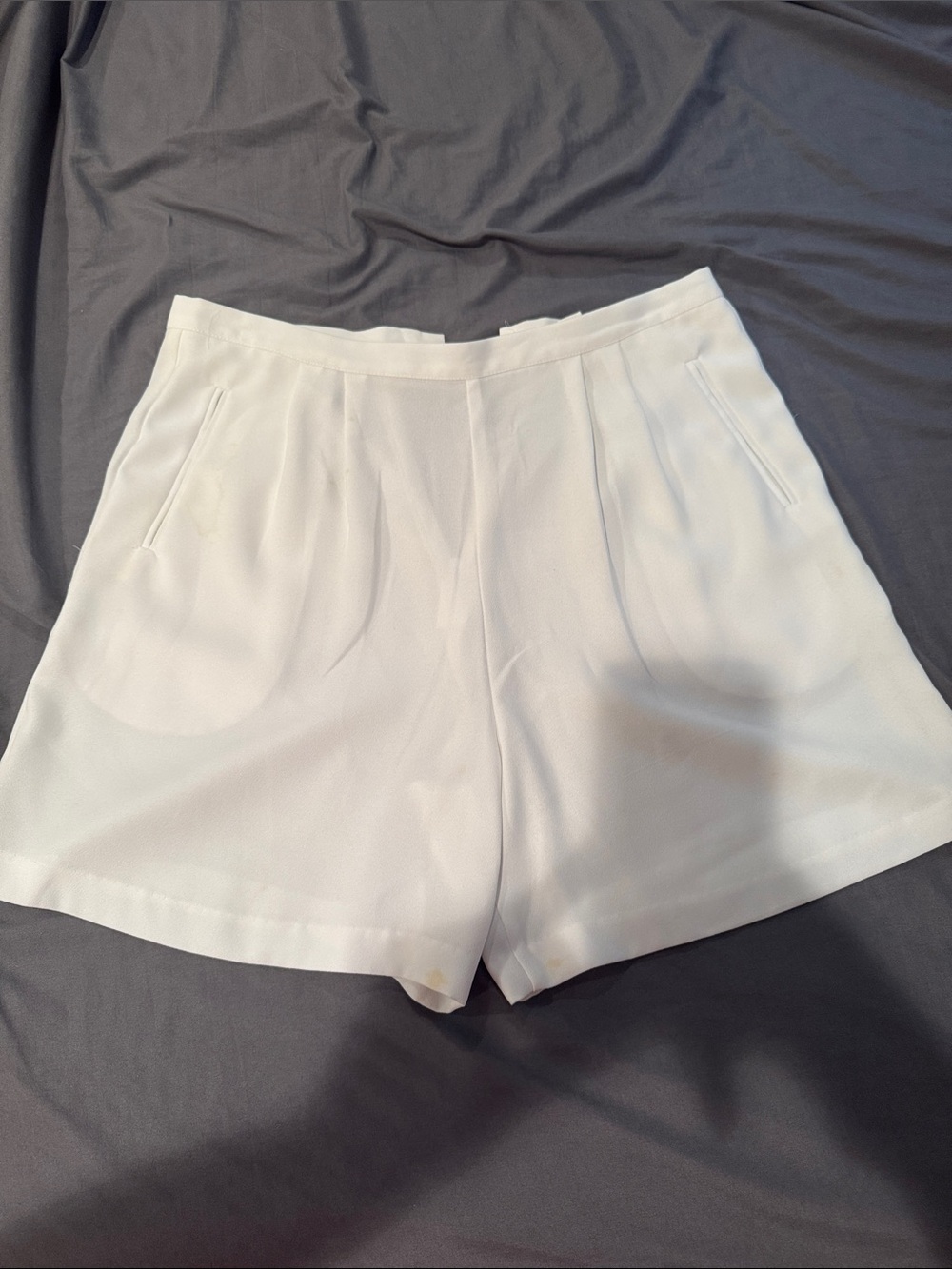 High-Waist White Tailored Women’s Shorts